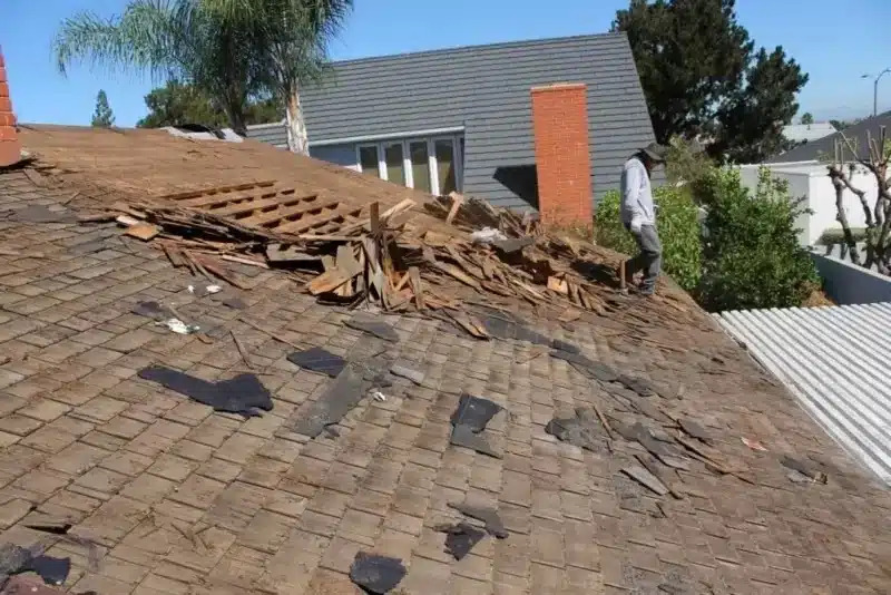 We will fix your Puyallup leaking roof in WA near 98372